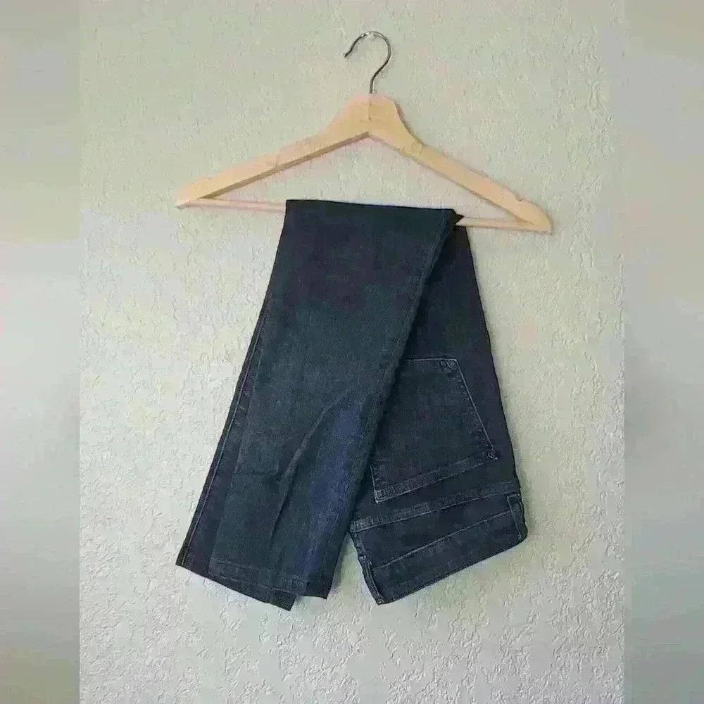 NWOT Skinny Jeans in Blue - Picture 2 of 2